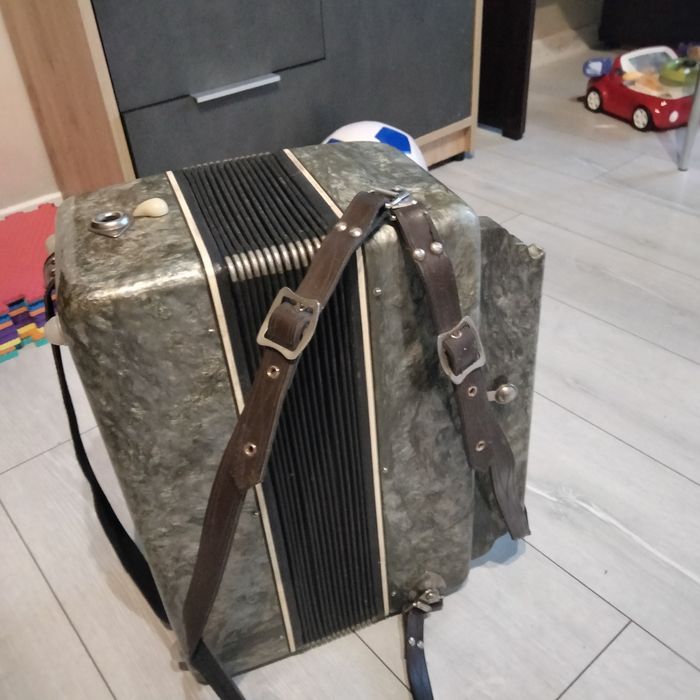 Продам баян беларусь