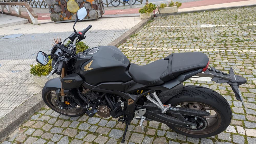 Honda CB650R 12000km