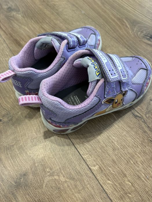 Продам Кросівки Geox