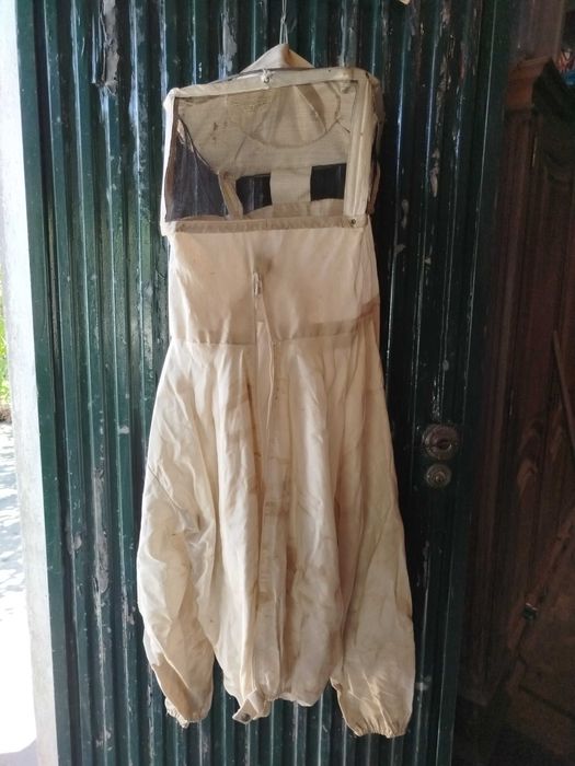 Fato de apicultura e 2 pares de luvas