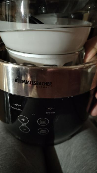 Автоматична йогуртниця – сироварка Rommelsbacher JG 80 Jona