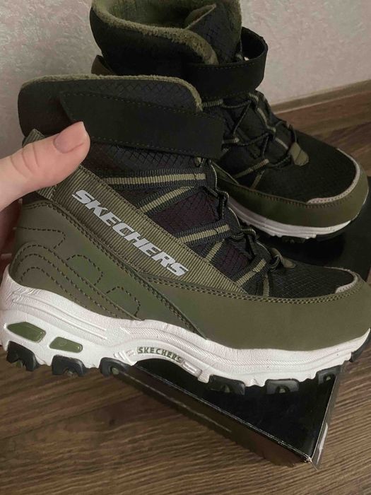 Сапожки сапоги  ботінки Sketchers 31р