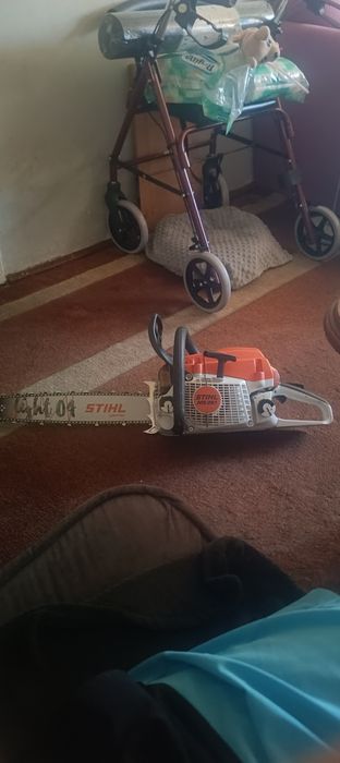 Piła spalinowa bardzo dobrym stanie