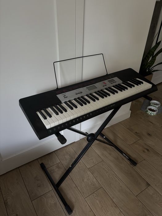 Keyboars Casio CTK-1500 + stojak  X