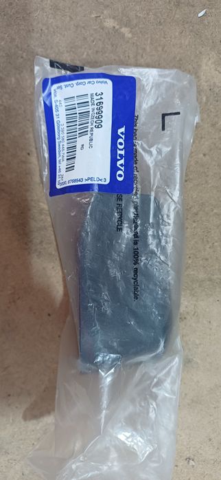Volvo XC90 II XC40 V90 zaślepka wycieraczki tył NOWA OE