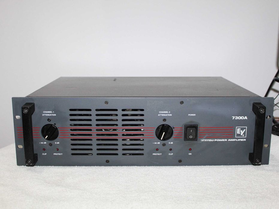 EV 7300A Wzmacniacz końcówka mocy Made in USA Wysyłka