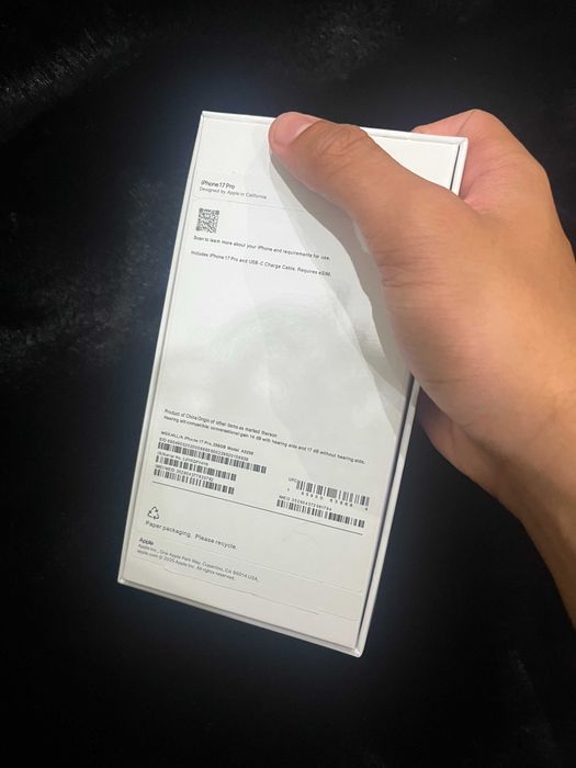 iPhone 17 (iphone 11 com carcaça do 17)