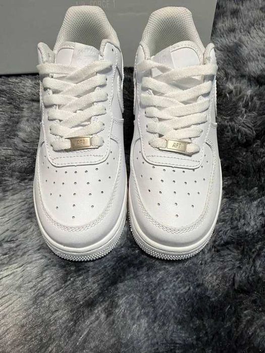 Nike_Air_Force_1_Low_07_White R.43