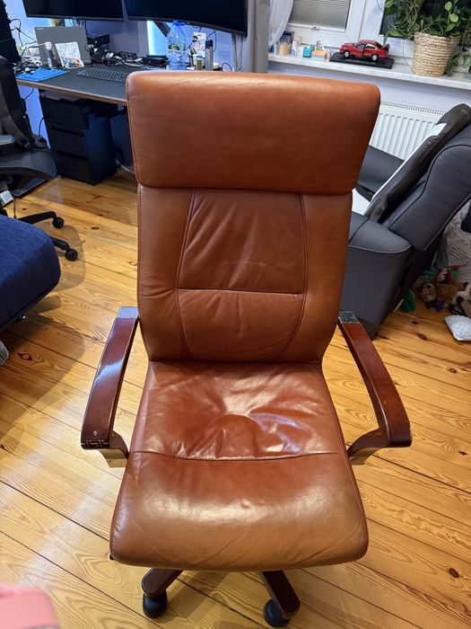 Skórzany fotel biurowy  krzesło biurowe