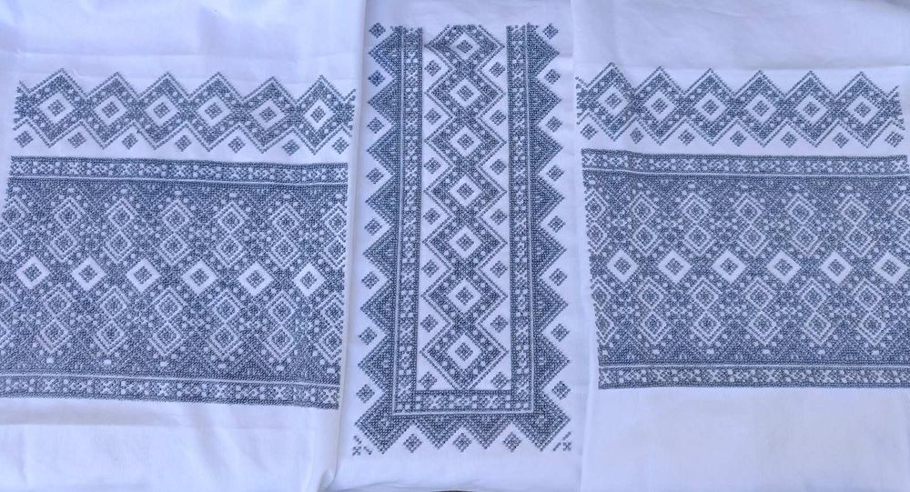 Заготовки на чоловічу та жіночу сорочки.