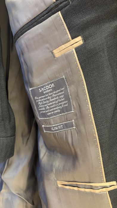 Fato de homem cinza sacoor