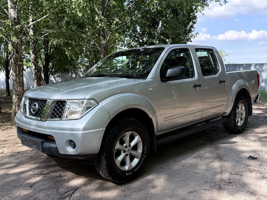 Продам Nissan Navara 2.5 D 4x4