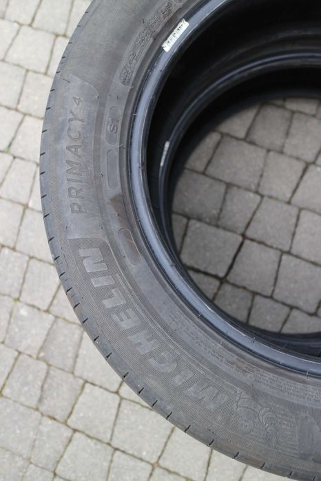 opony MICHELIN PRYMACY 4 -  215/60 R17