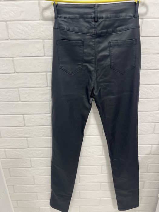 Штаны с эко кожи черные