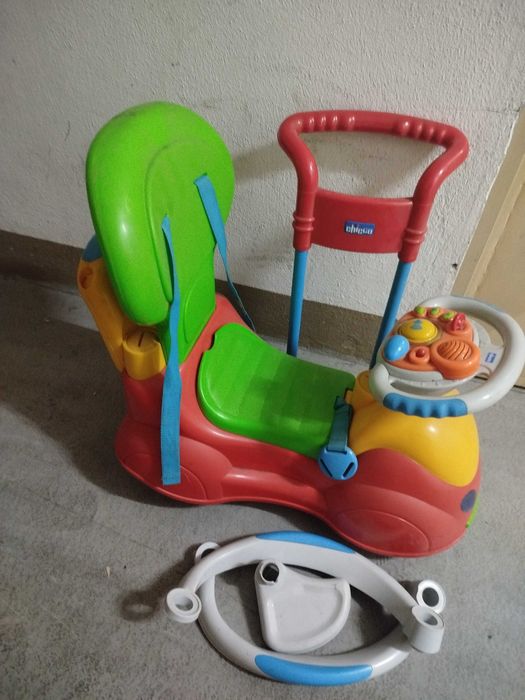 Andador 4 em 1, da Chicco