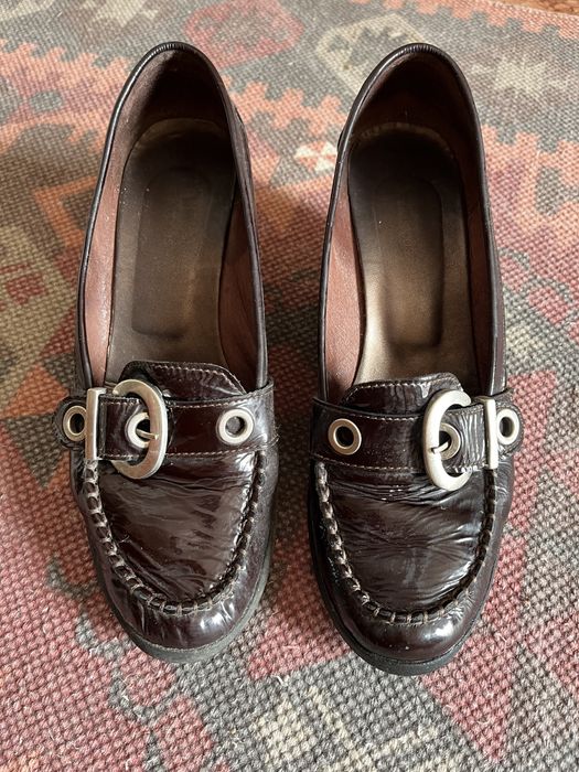 Sapatos verniz Bordeaux