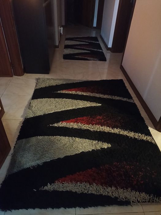 2 tapetes como novos