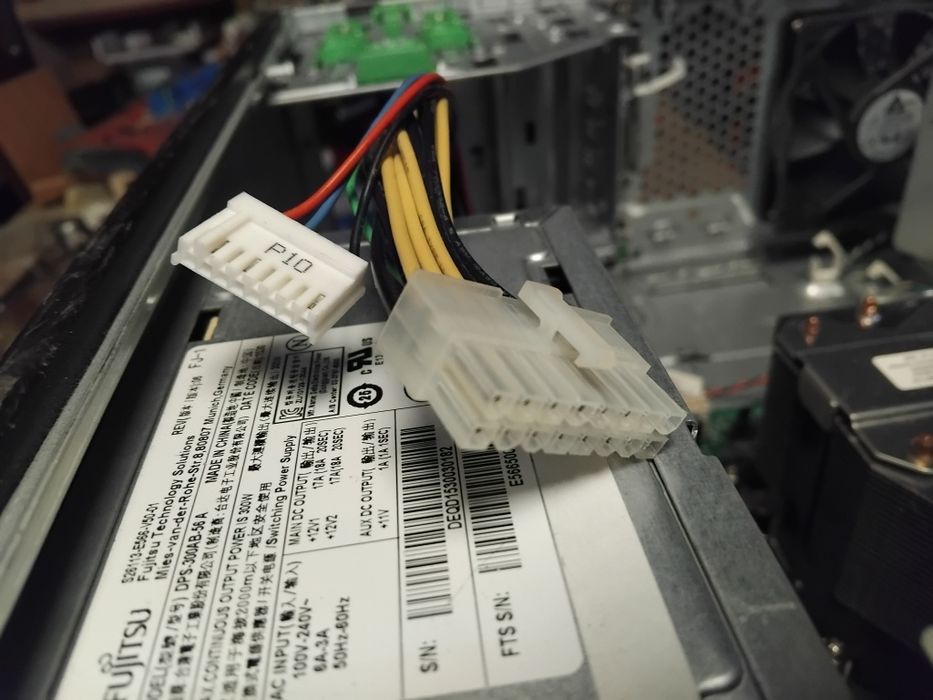 Zasilacz komputerowy 300W Fujitsu DPS-300AB-56 A
