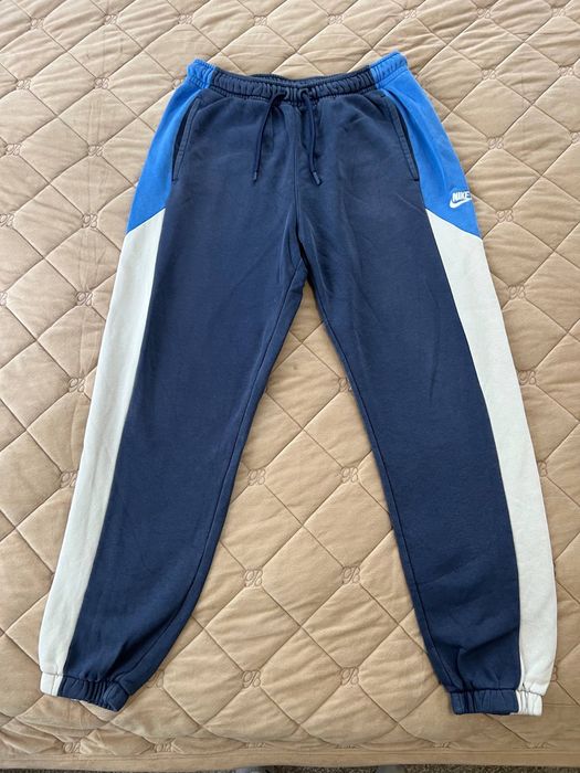 Вінтажна колекція спортивних штанів Nike Y2K Baggy синього кольору!