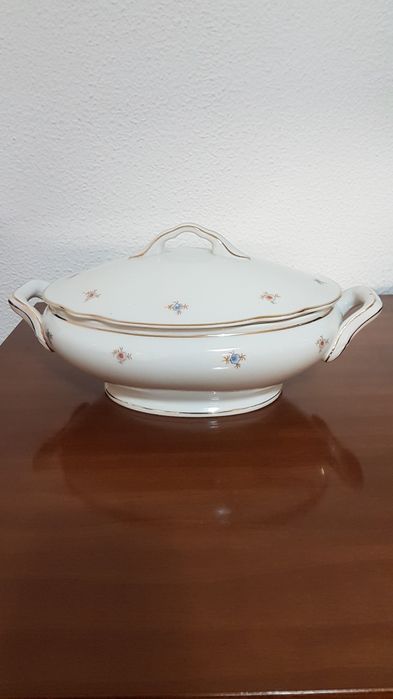 Terrina Vista Alegre ( conjunto com outra publicada)