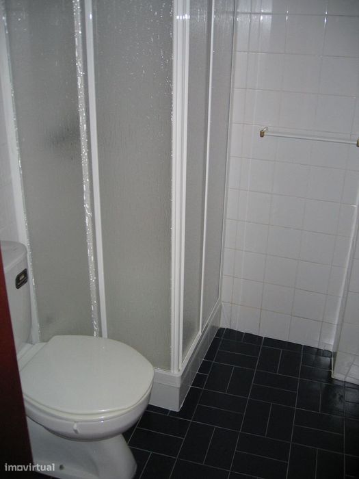 Apartamento T4 Duplex com Jardim e Varanda