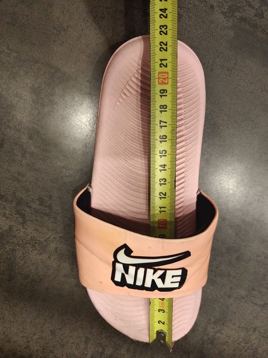 Klapki Nike rozmiar 33,5
