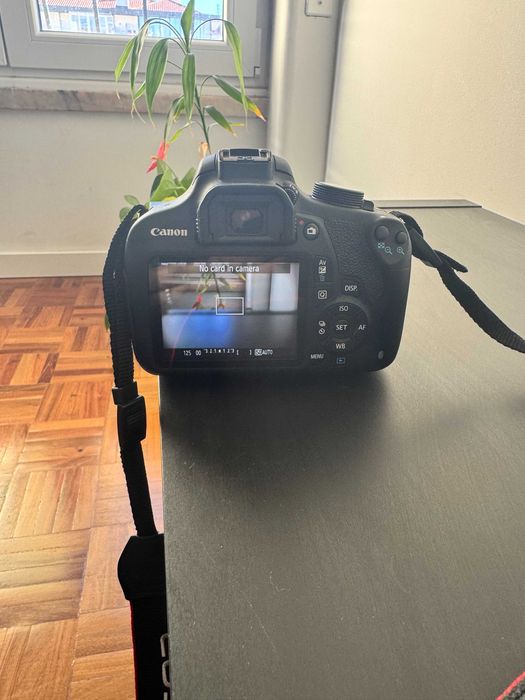 Canon EOS 1200D Camera + 18-55mm lens + 55-250mm lens + bag