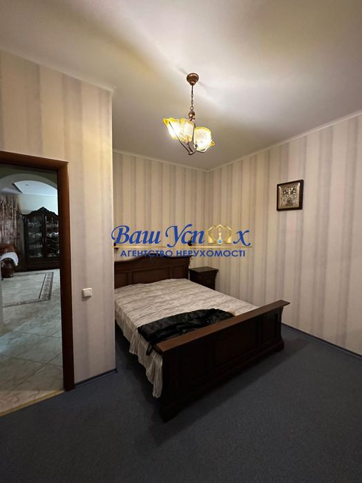 Продаж дома с выходом на реку Конча-Заспа ,дамба . село Козин