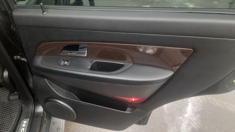 Продам SsangYong Raxton 2.7 дизель