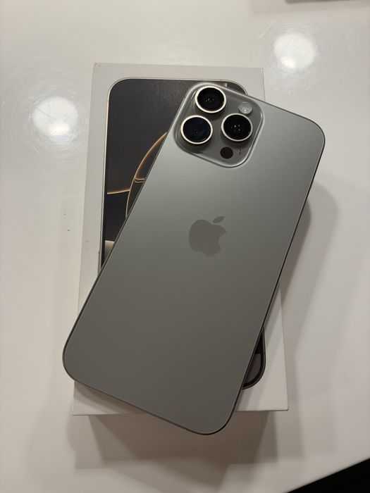 iPhone 16 pro max 1TB