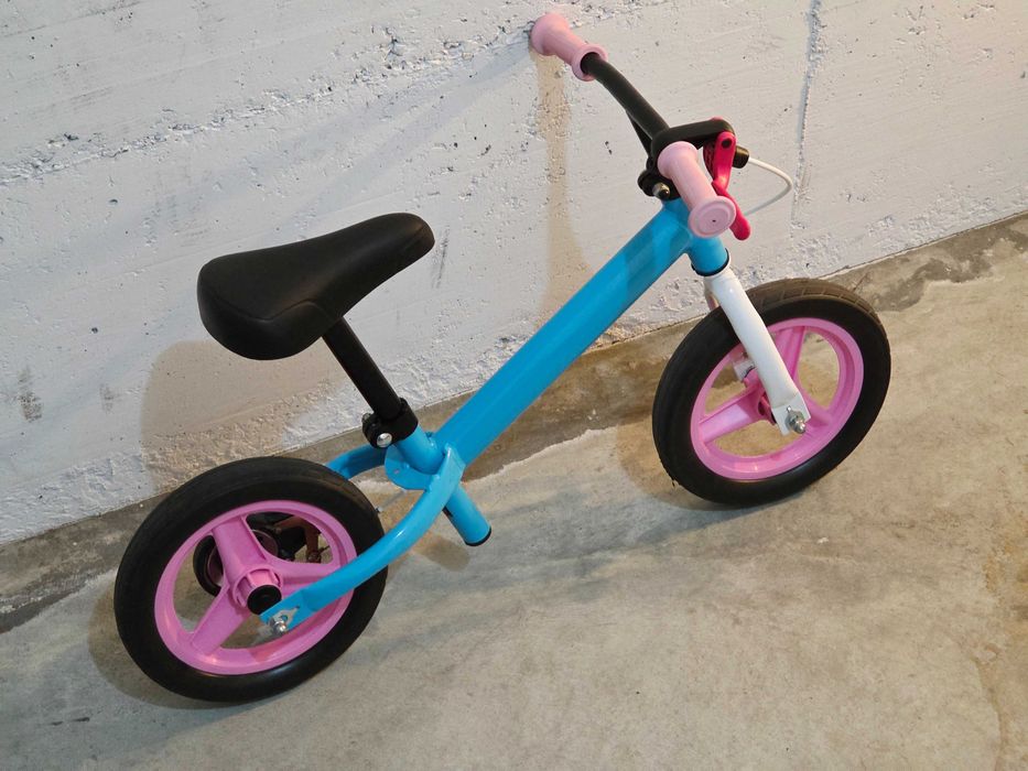 Bicicleta de equilíbrio para criança