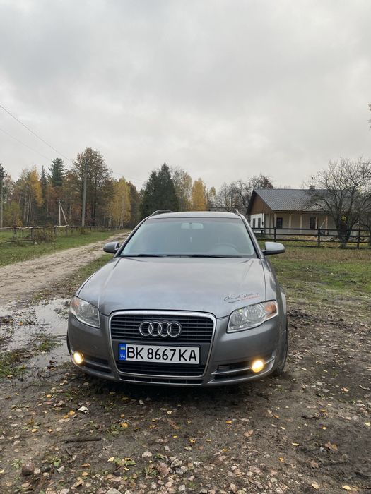 Продам Ауді а4 б7 хороший стан