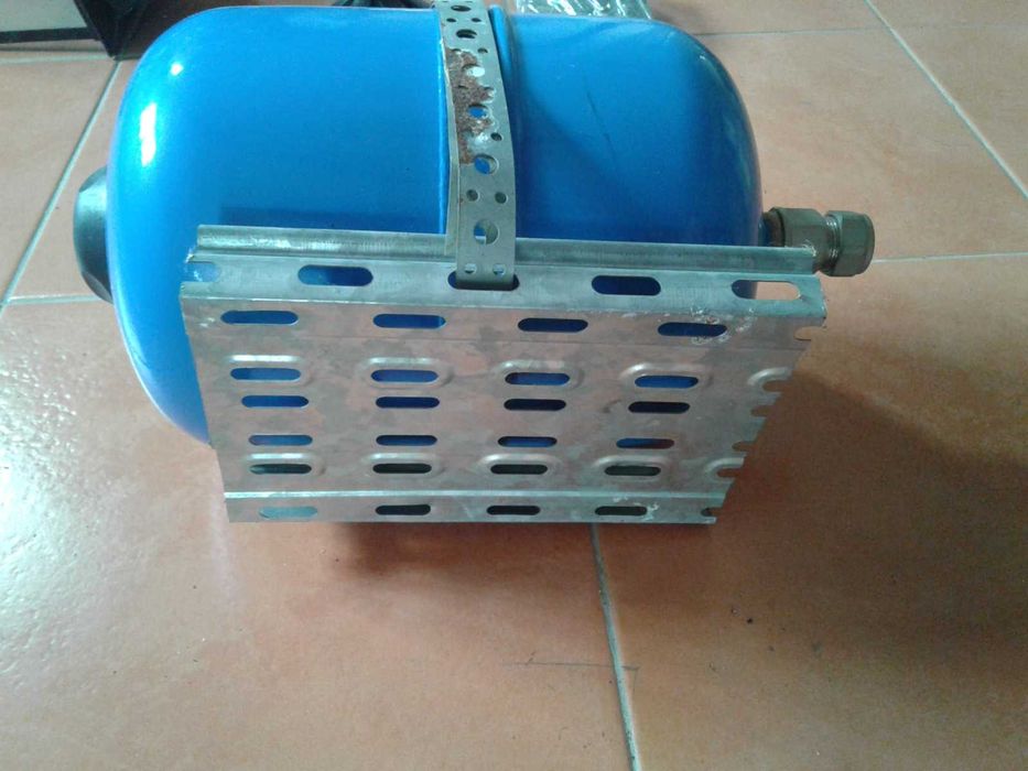 Vaso de expansão Zilmet de 8 lts, como NOVO!64285067004930121