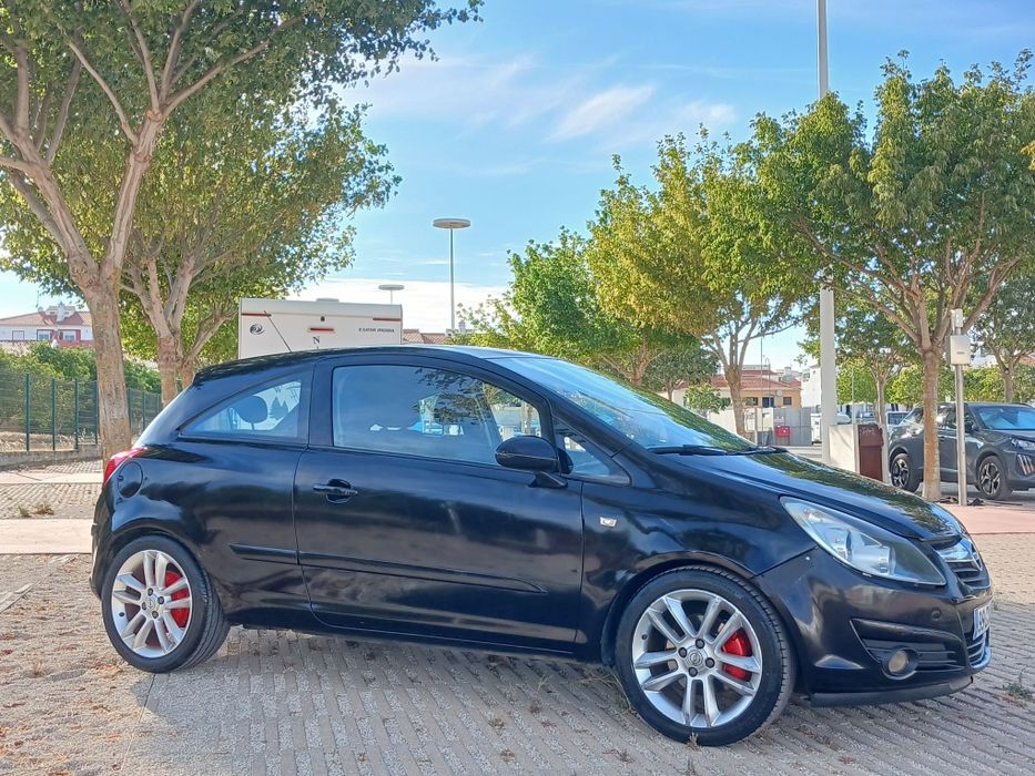 Opel corsa D 1.3cdti Hatchback