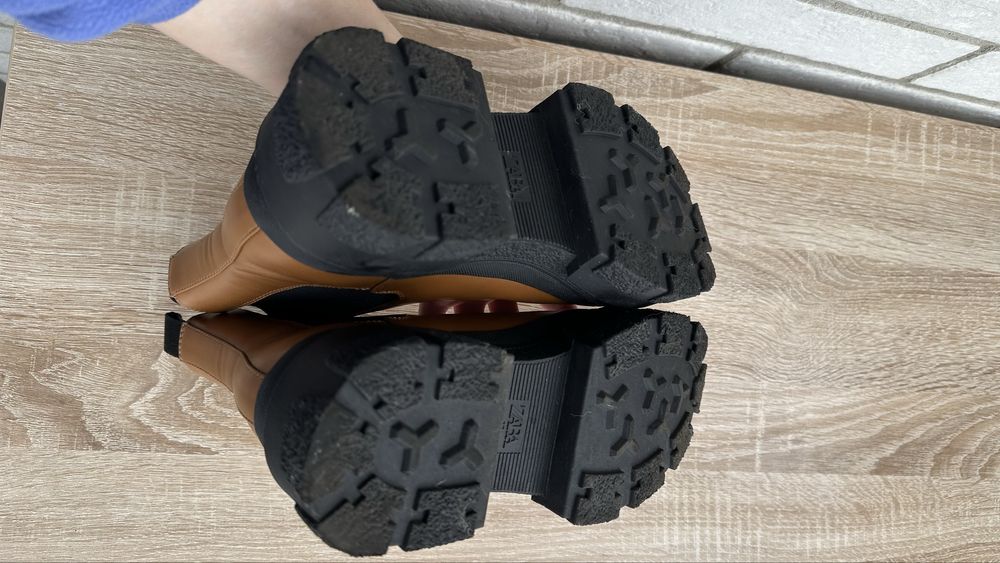 Челсі, ботинки, черевики коричневі Zara 36/37 розмір
