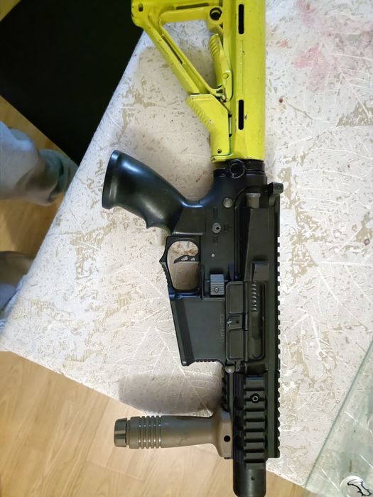 KalTec e M4 ares airsoft