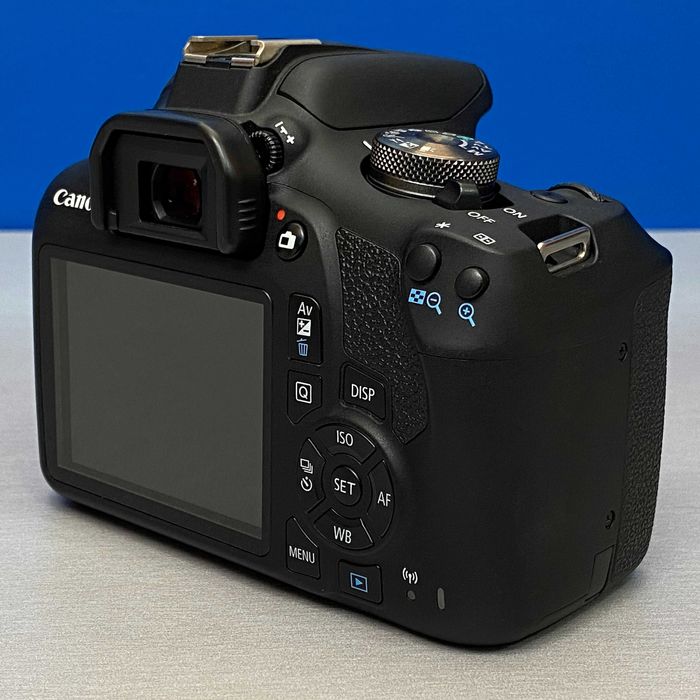 Canon EOS 2000D (Corpo) - 24.1MP