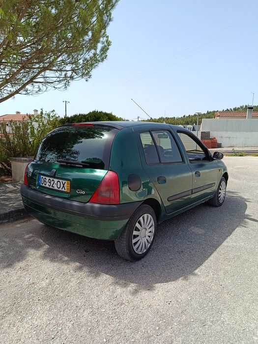 Renault Clio 1.2 impecável