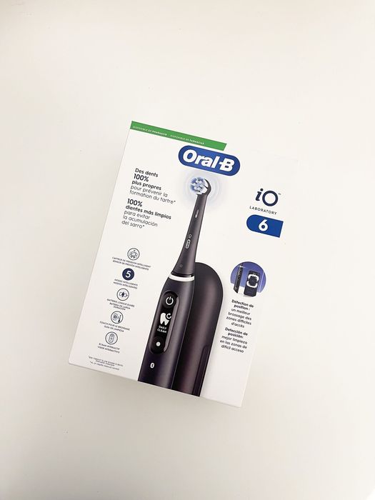 Escova Oral-B iO 6