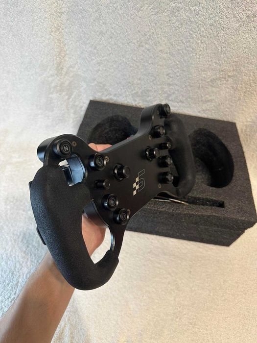 Топовый Игровой Штурвал Simagic GT4. Карбон лепестки+ргб+беспроводной