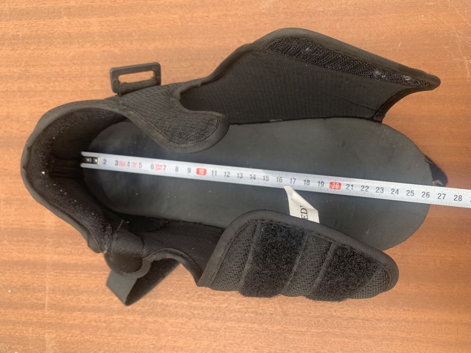 Sapato pós-cirúrgico com tacão