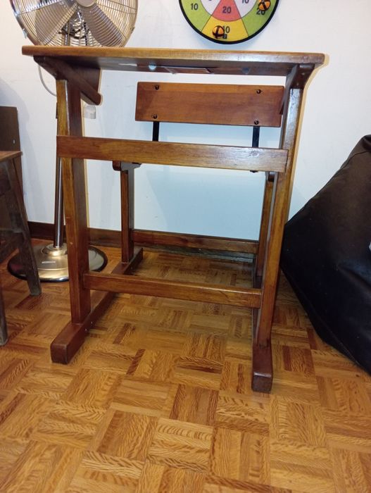 Carteira / secretária madeira .