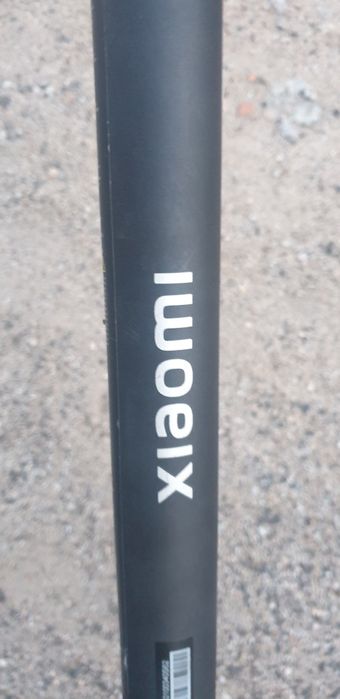 Vendo trotinete xiaomi bom estado.mais informações mp