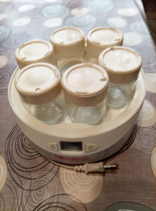 Йогуртниця Moulinex