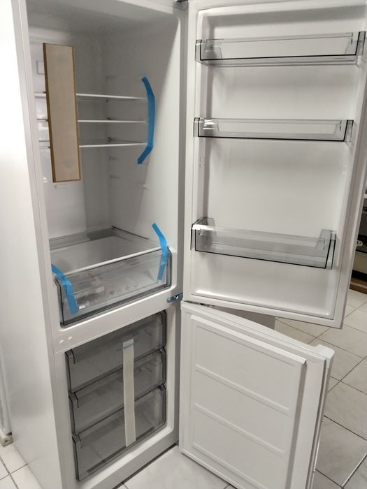 Frigorifico Combinado novo