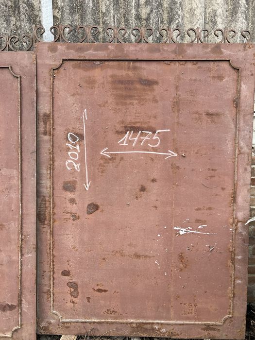 Продам ворота з каліткою