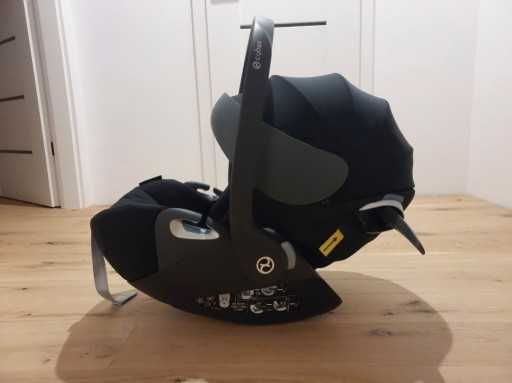 Nosidełko fotelik 0 - 9 kg