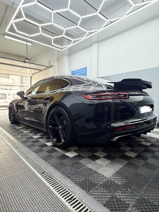 Porsche Panamera 4 E-Hybrid  plugin//Nacional — photo 2