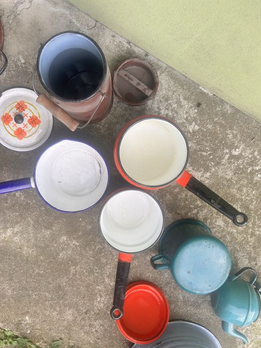 Naczynia emaliowane kanka imbryk czajnik sito PRL