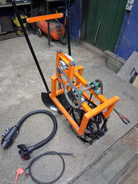 МотоПідгортач Мотоблок